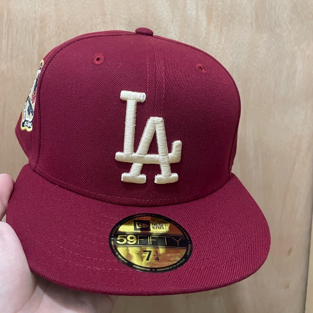 Topperz Los Angeles dodgers Olympic stadium baseball size 7 1/4 new era f